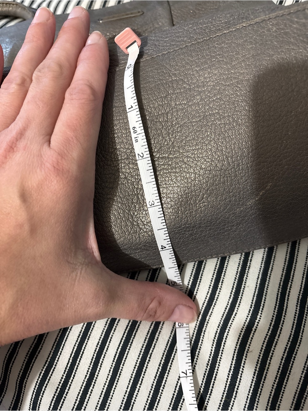 Metallic Leather vintage Celine shoulder bag - Picture 11 of 16